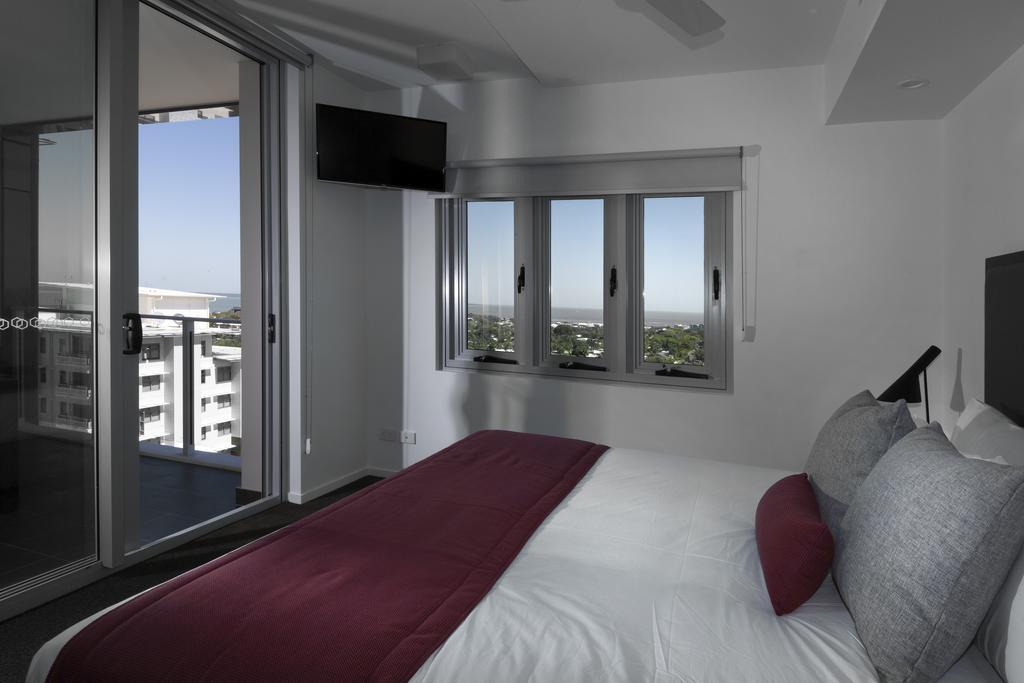 H On Mitchell Apartment Hotel Darwin Buitenkant foto