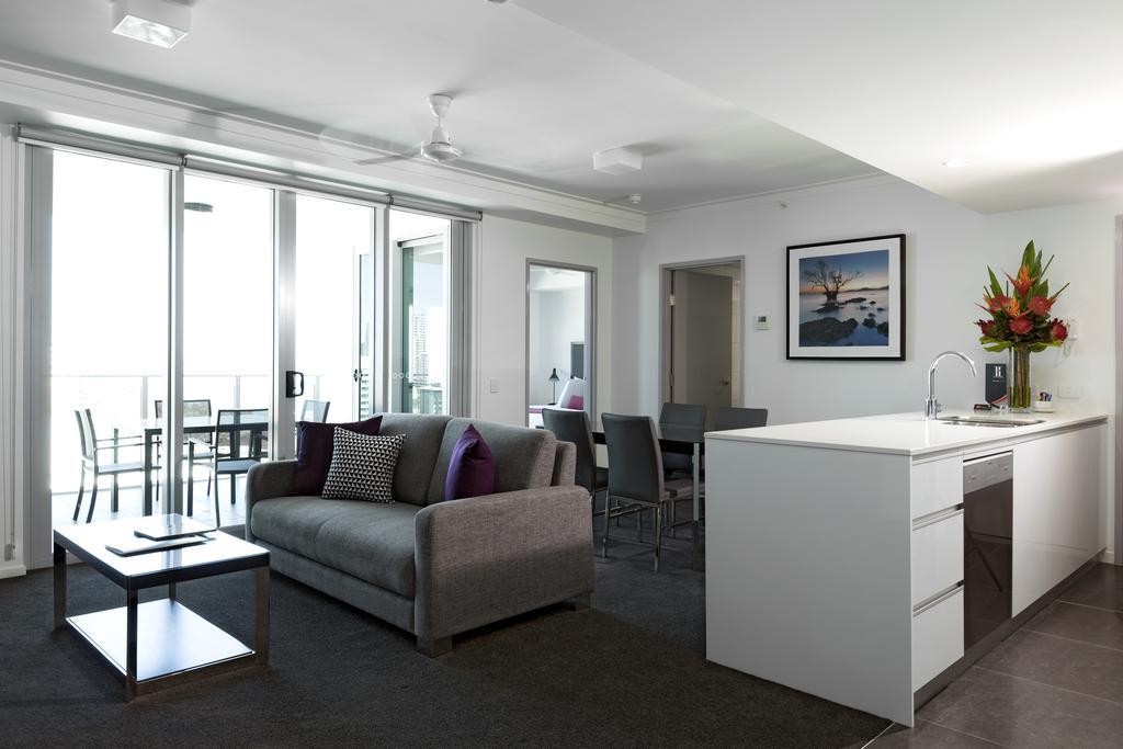 H On Mitchell Apartment Hotel Darwin Buitenkant foto