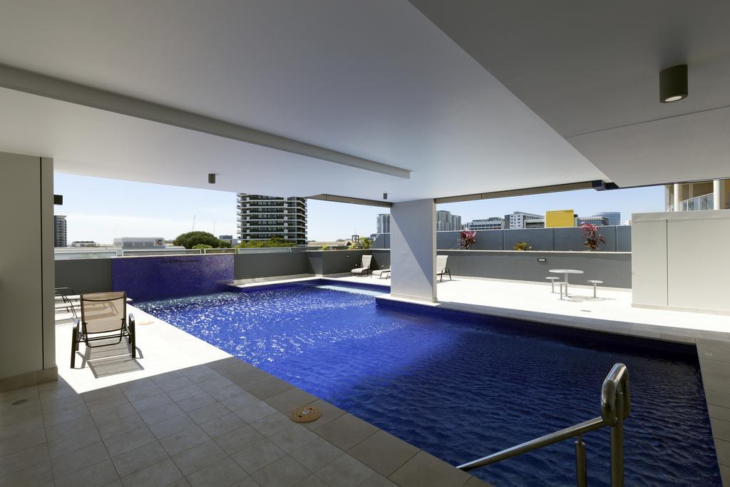 H On Mitchell Apartment Hotel Darwin Buitenkant foto