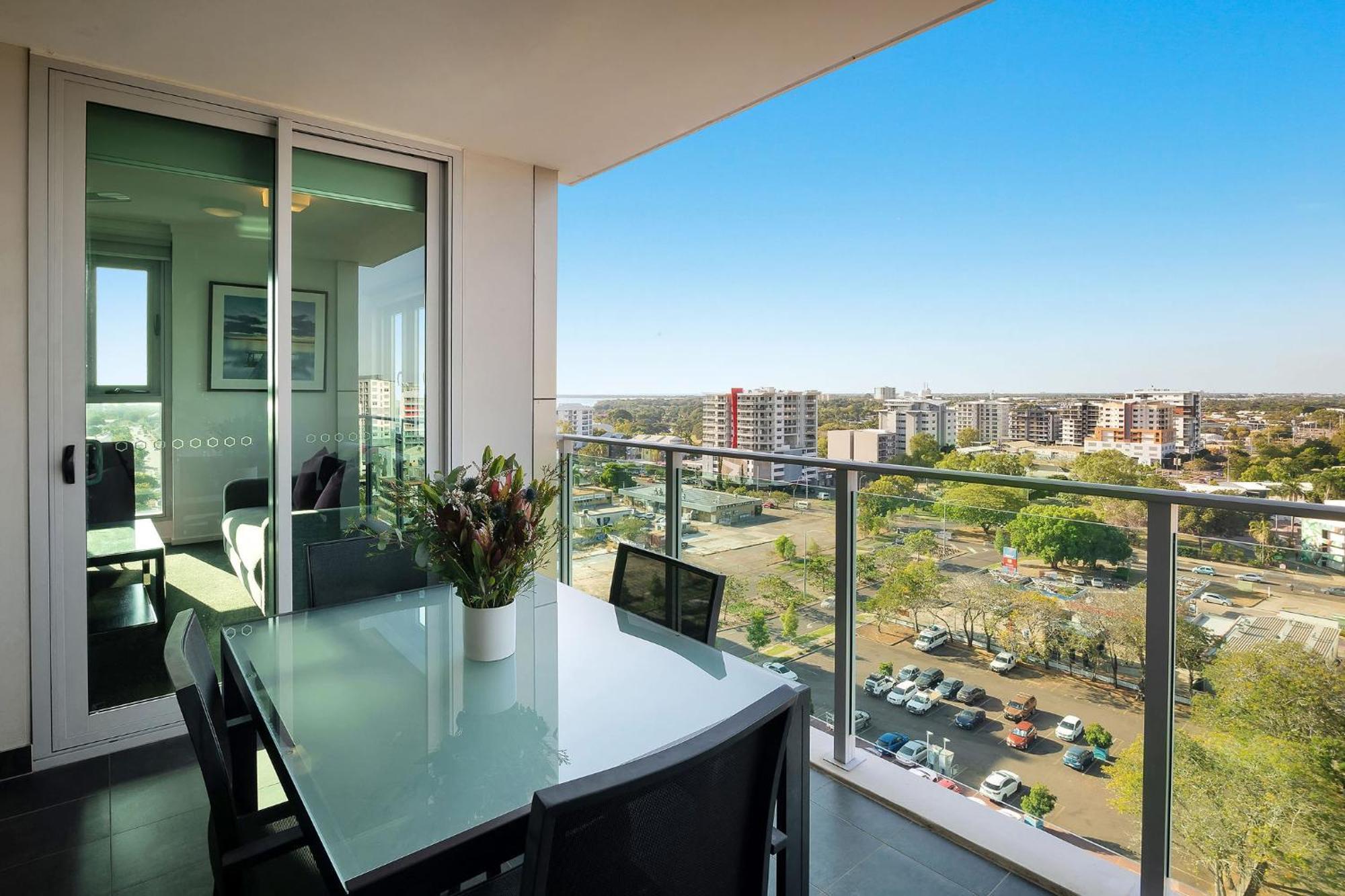 H On Mitchell Apartment Hotel Darwin Buitenkant foto