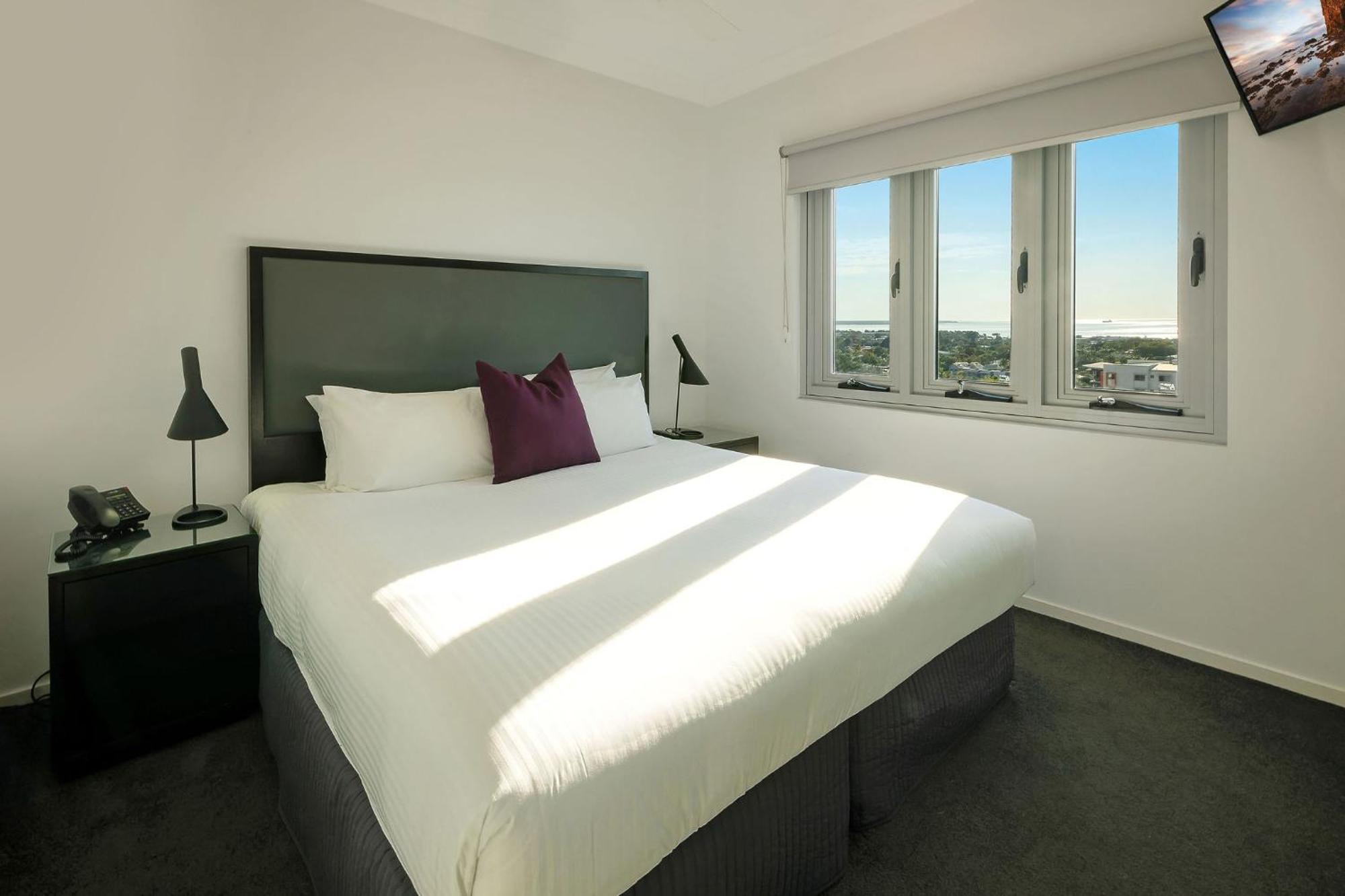 H On Mitchell Apartment Hotel Darwin Buitenkant foto