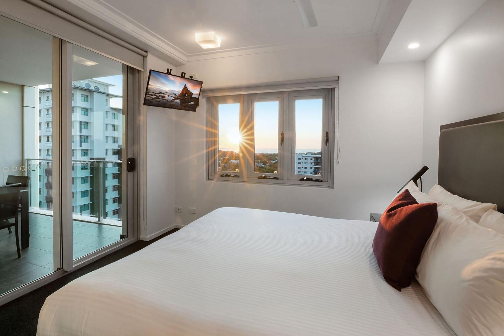 H On Mitchell Apartment Hotel Darwin Buitenkant foto